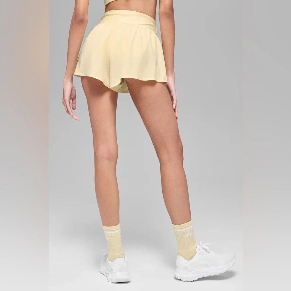 Alo Yoga V-Cute Running Short Candlelight Yellow XXS